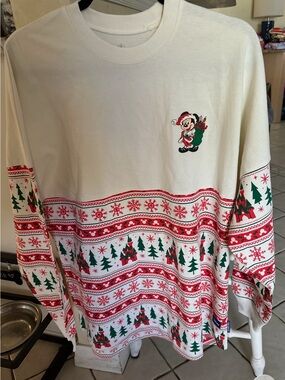 Disney Christmas spirit jersey. White Red Green Christmas Sweatshirt